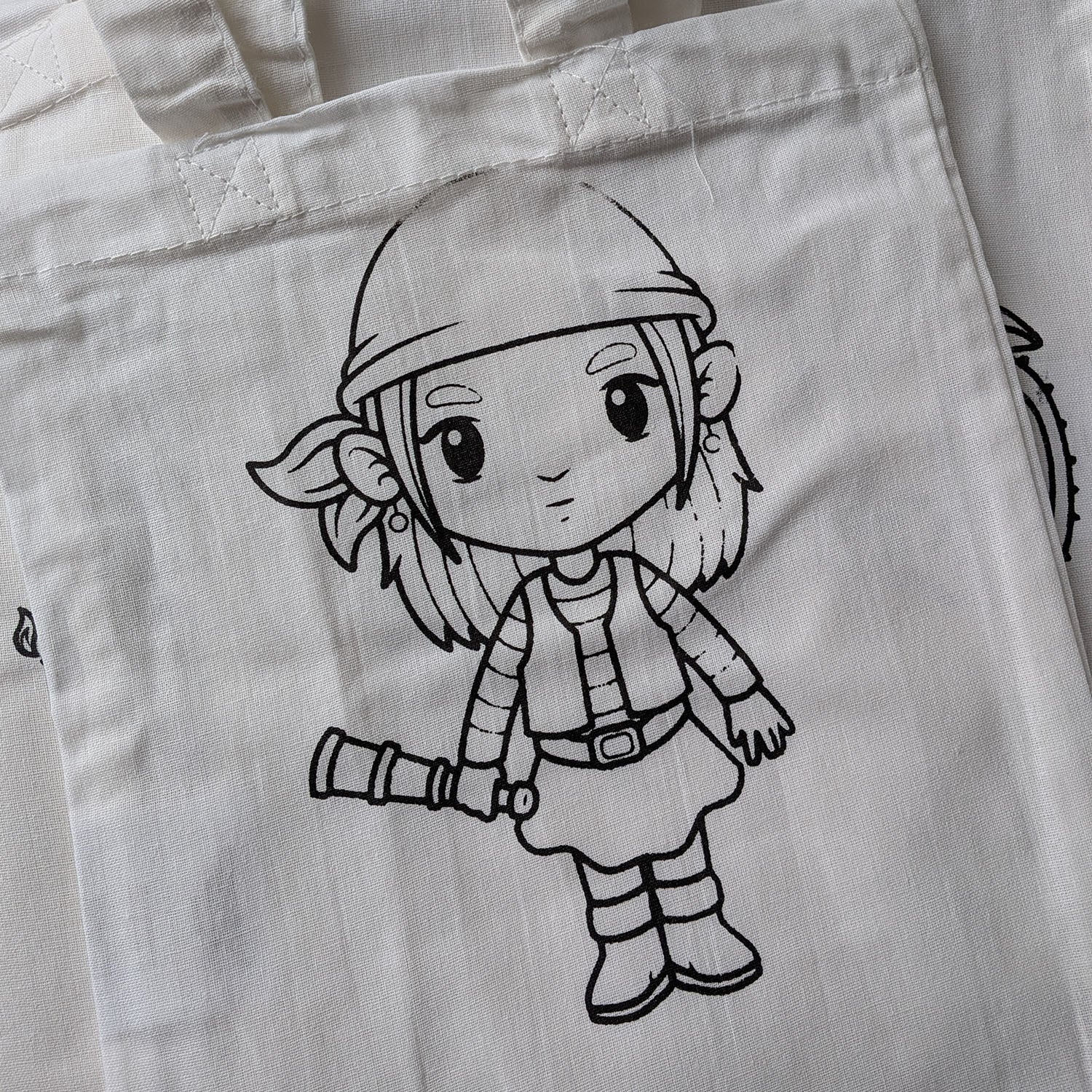 (B-Ware) Kindertaschen zum bemalen mit Zufallsmotiv, 22 x 26 cm, 100% Baumwolle