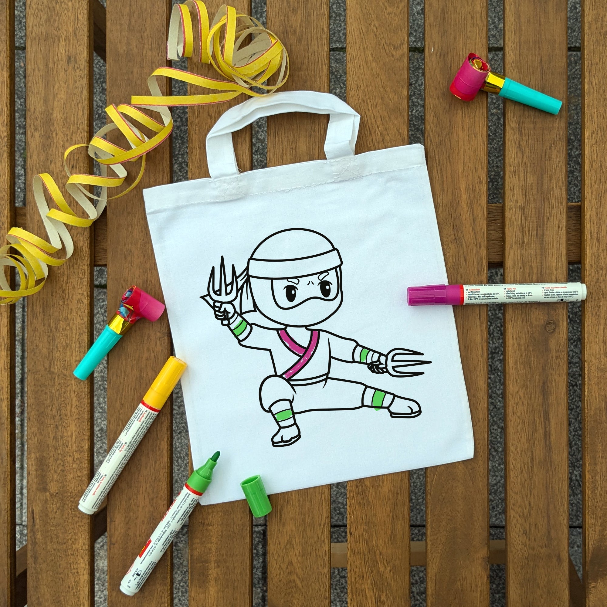 Ninja mit Sai Kindertaschen zum Ausmalen, 22 x 26 cm, 100% Baumwolle