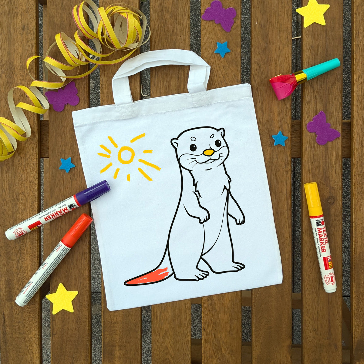 Otter Ausmaltasche für Kinder, bunt ausgemalt