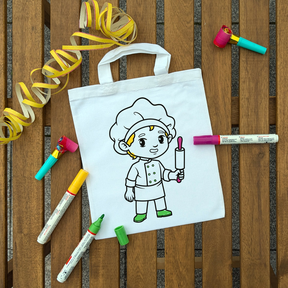 Bäcker Ausmaltasche für Kinder, bunt ausgemalt