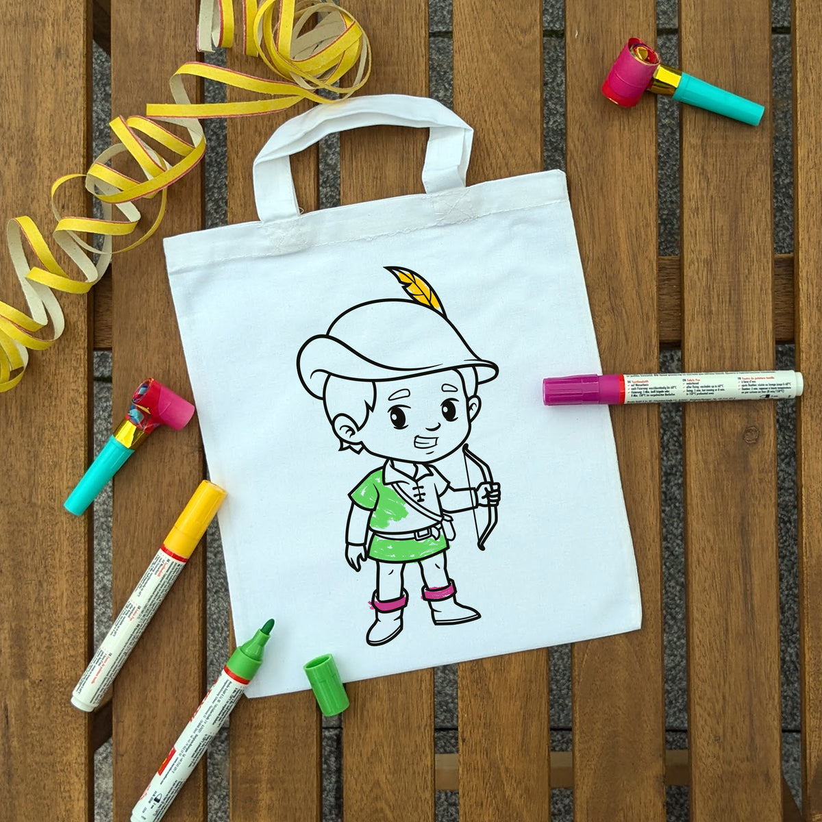 Bogenschütze Ausmaltasche für Kinder, bunt ausgemalt