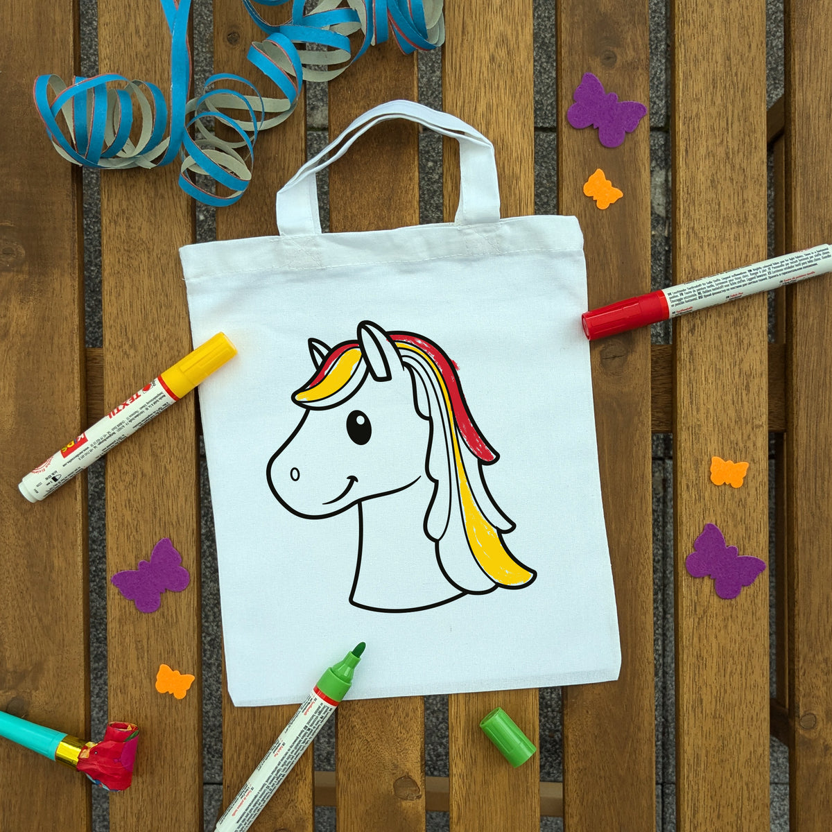Pferdekopf Ausmaltasche für Kinder, bunt ausgemalt